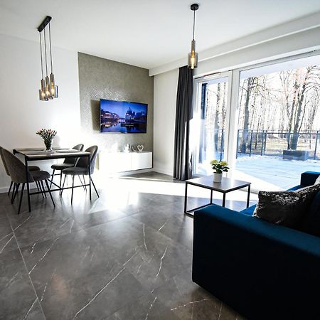 Apartament Villa Park Przy Plazy Z Widokiem Na Jezioro, Taras 50 M2 오스트로다 외부 사진