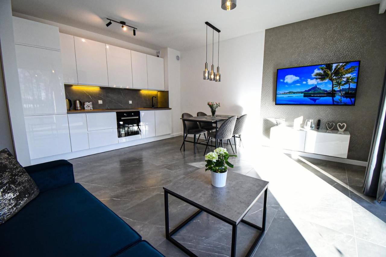 Apartament Villa Park Przy Plazy Z Widokiem Na Jezioro, Taras 50 M2 오스트로다 외부 사진