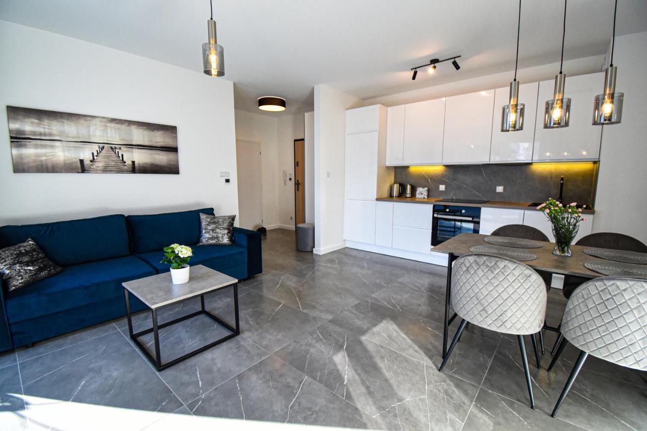 Apartament Villa Park Przy Plazy Z Widokiem Na Jezioro, Taras 50 M2 오스트로다 외부 사진